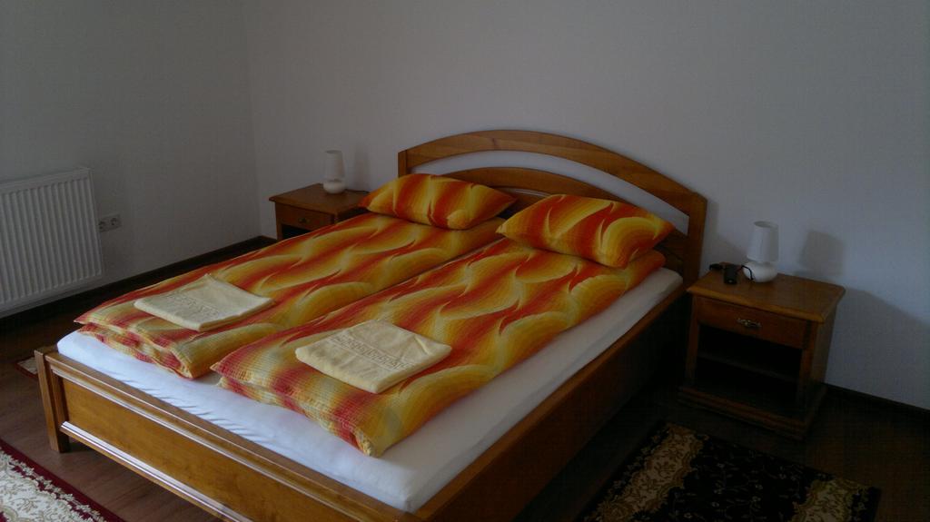 Imola Vendeghaz Hotel Sovata Bagian luar foto