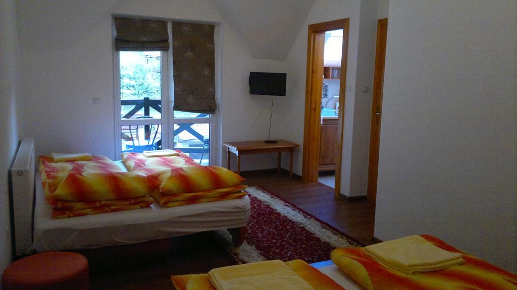 Imola Vendeghaz Hotel Sovata Bagian luar foto